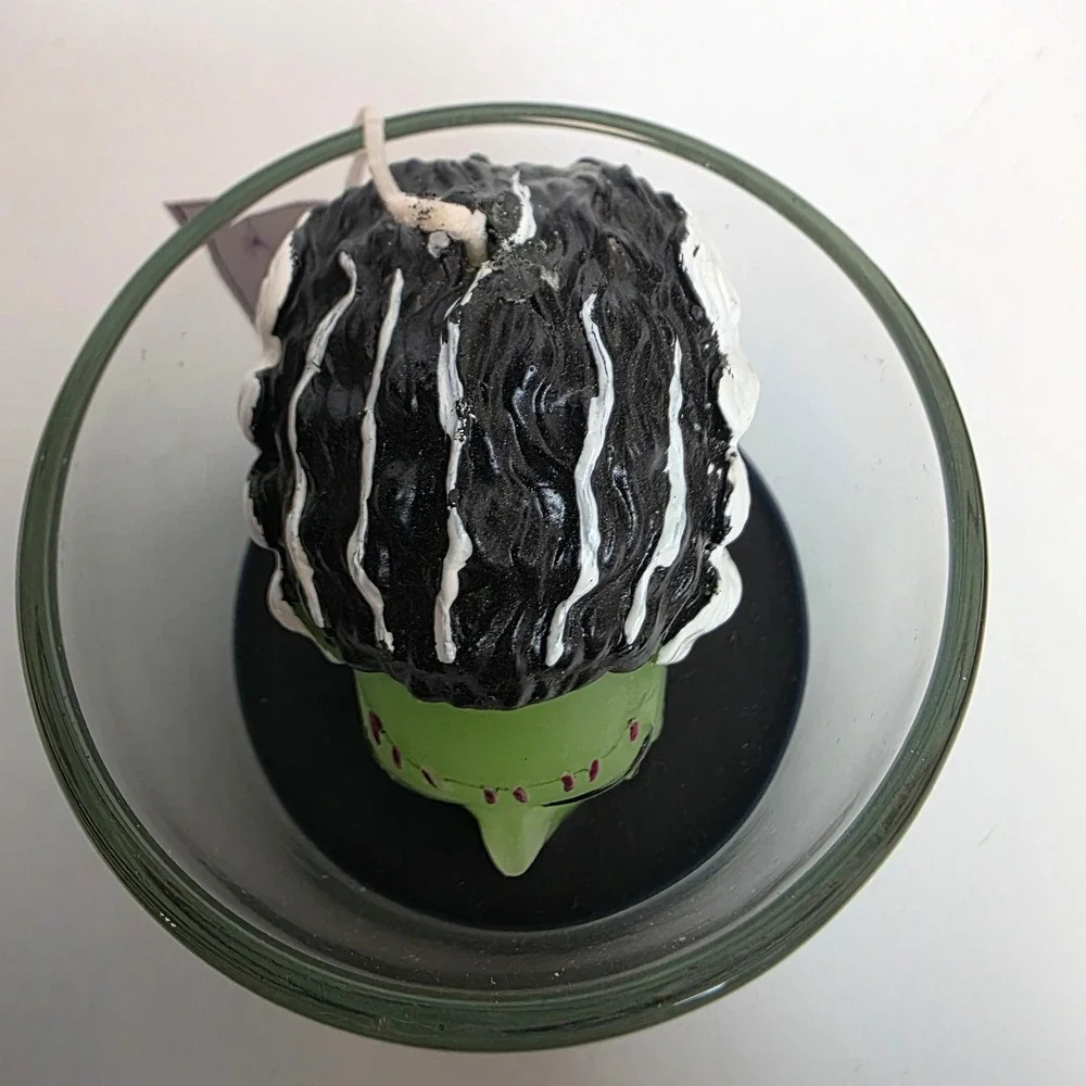 Martha Stewart Halloween Bride of Frankenstein Soy Wax Candle 8.83oz Black Green